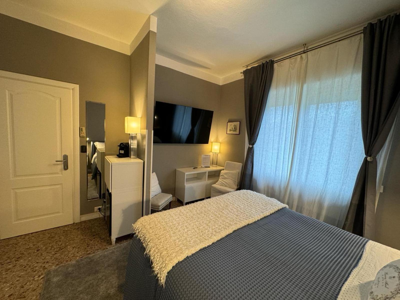 Standard Double Room,781110051:JPEG